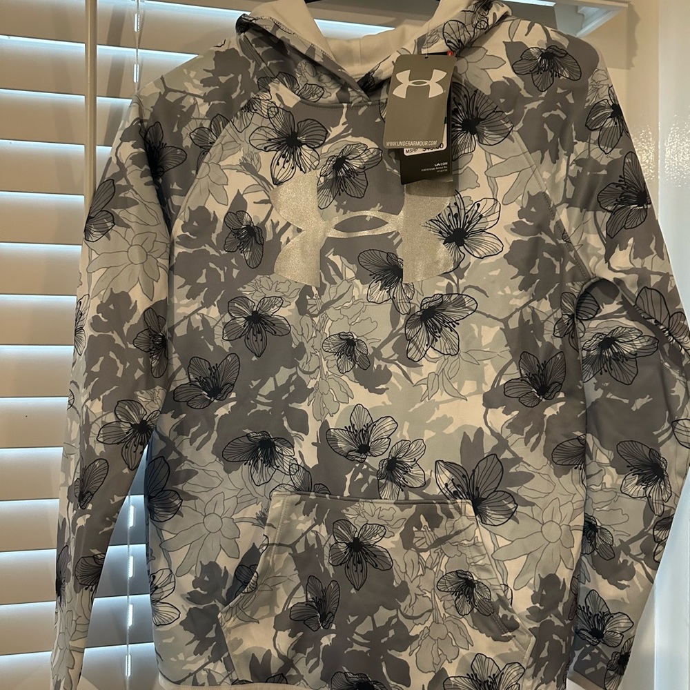 Under Armour Men's Black and Gray Floral Hoodie